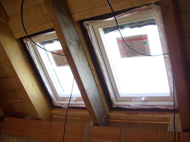 CIMG0553 Jetzt regnet es nicht mehr in�s Bad rein.