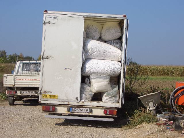 CIMG0964 Und hier das Material f�r den Styropor-Beton.