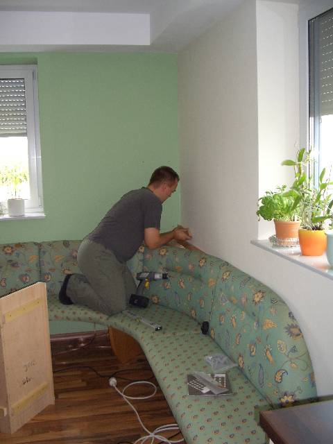 CIMG2700 Die Wand-Deko in der K�che fehlte noch.