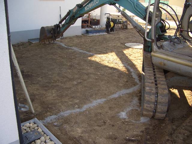 CIMG2969 Das wird unsere S�d-Terasse vor dem Haus.