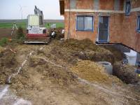 CIMG1037 Hier verl�uft der Regenkanal weiter...