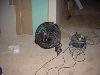 CIMG1508 5 Ventilatoren laufen nun auch, um die Luft umzuw�lzen.