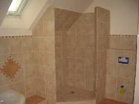 CIMG1674 Die Dusche ist aber schon ganz fertig. Fehlt nur mehr die T�re und der Wasserhahn.