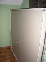 CIMG2679 Der Schrank im B�ro steht auch schon.