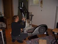 CIMG3041 Damit wir �ber den Winter nicht einrosten haben wir uns einen Crosstrainer gekauft.